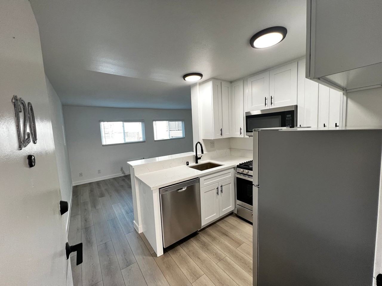 DARBY - DARBYRIDGE, LP - Photo 4 of 33