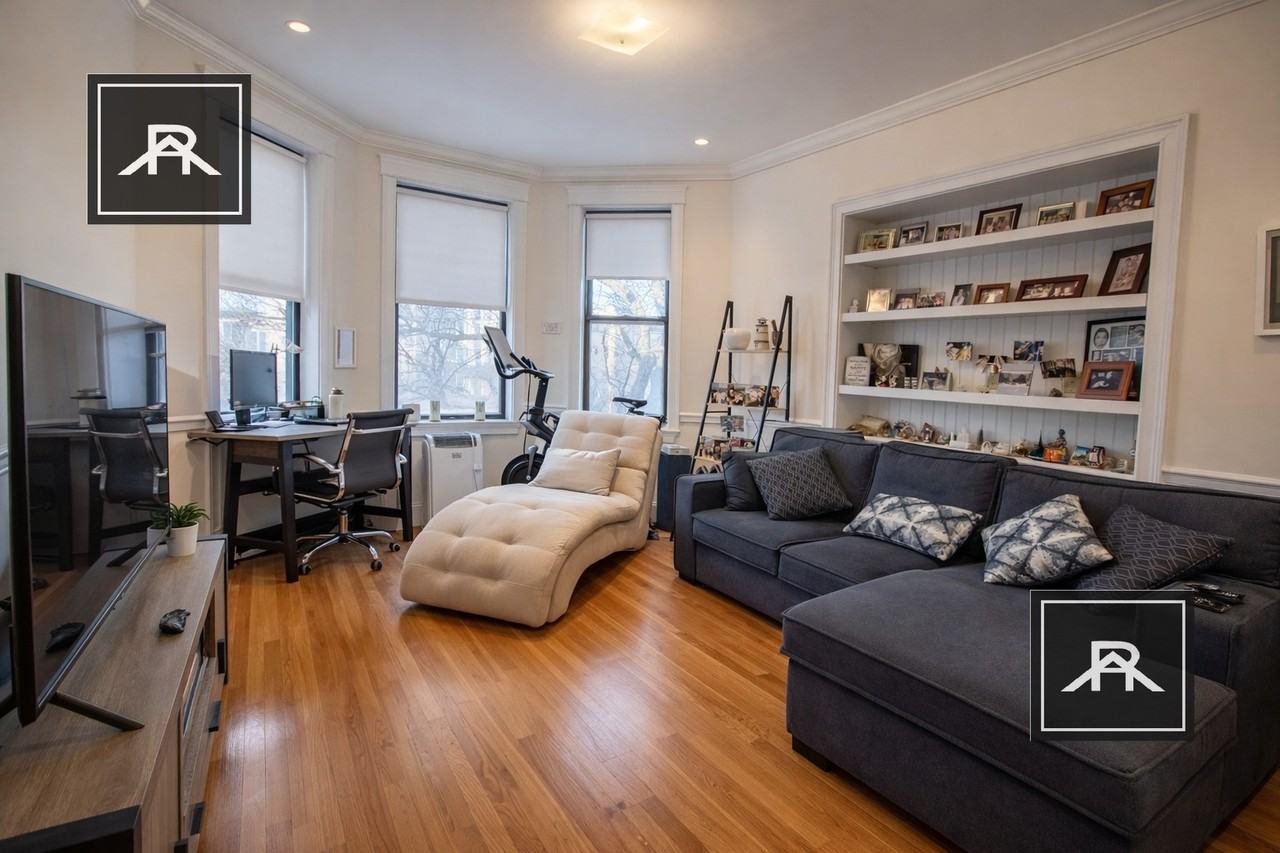 1338 Commonwealth Ave #18 - Photo 2 of 8