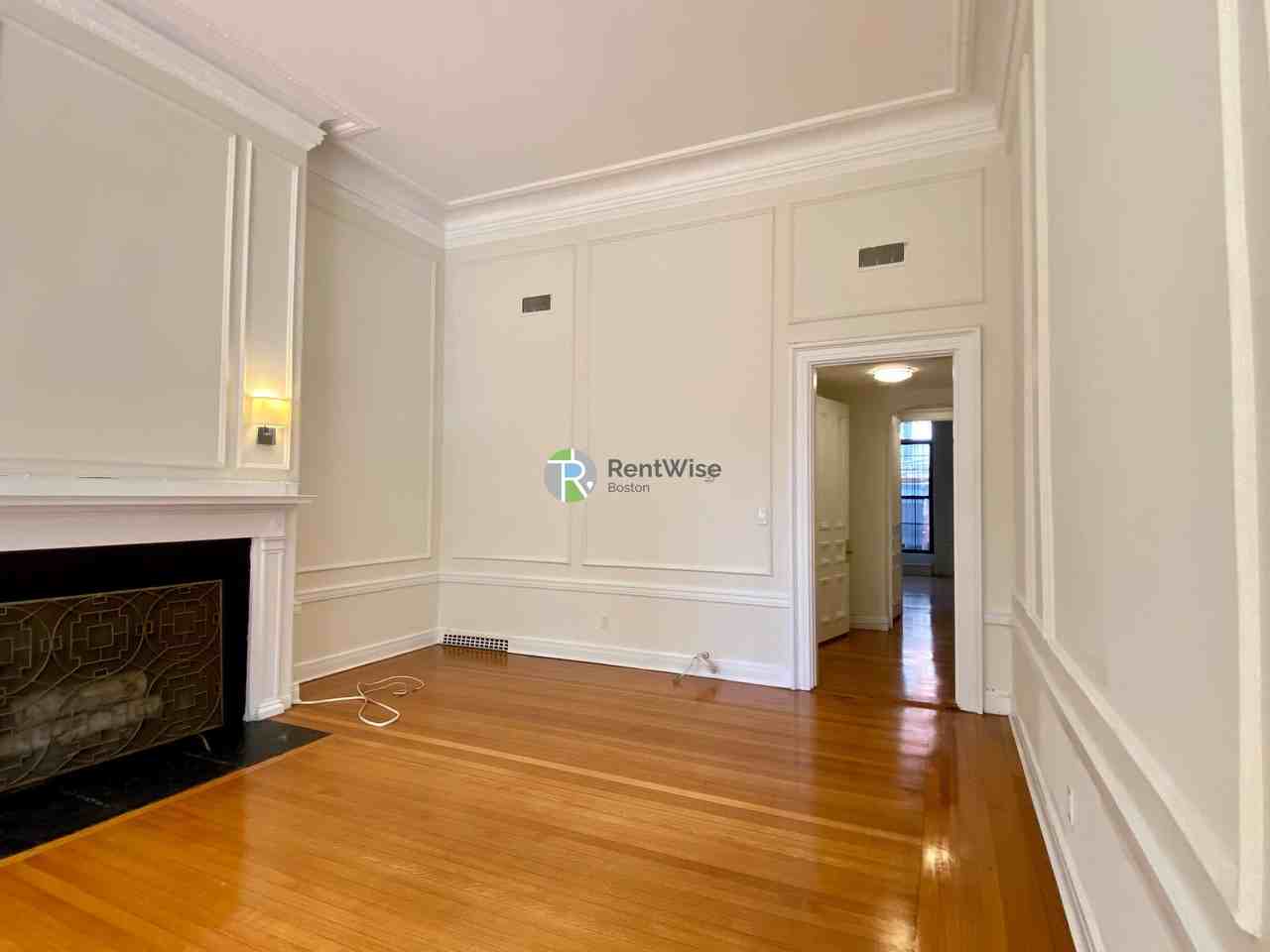 31 Marlborough St #2 - Photo 3 of 21