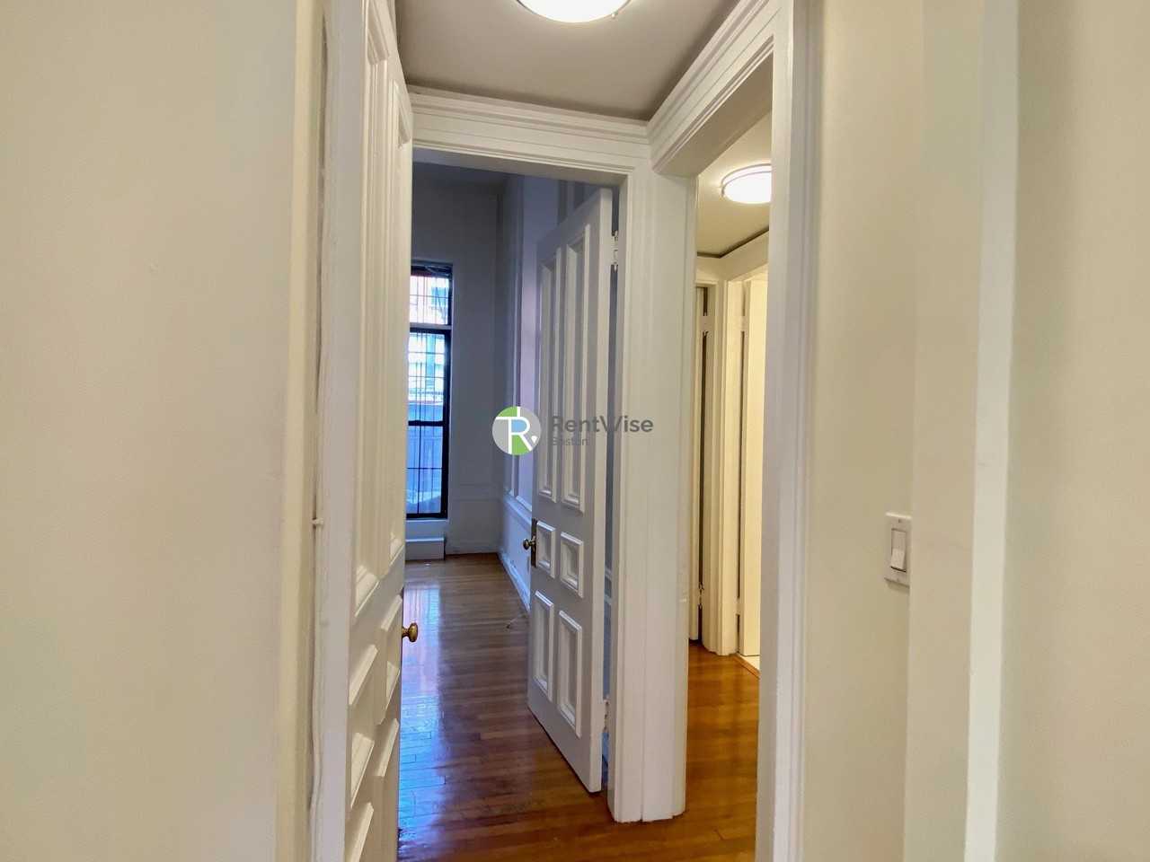 31 Marlborough St #2 - Photo 4 of 21