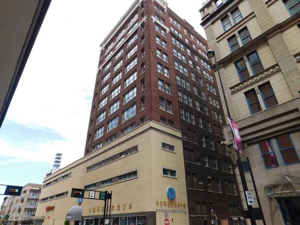 Newberry Lofts on 6th - Photo 4 of 43