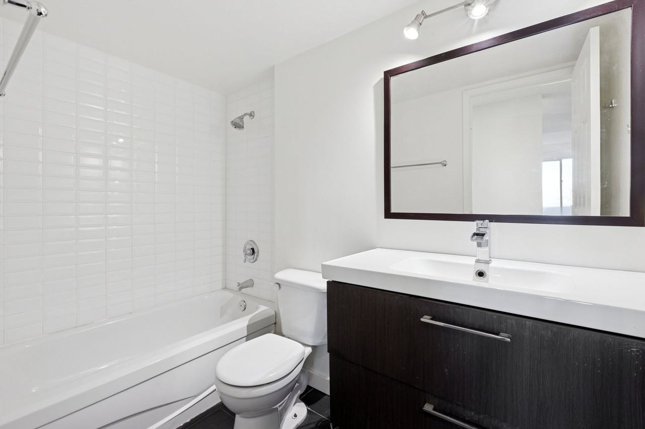 110 West 4th Street #1505 - Photo 6 of 14