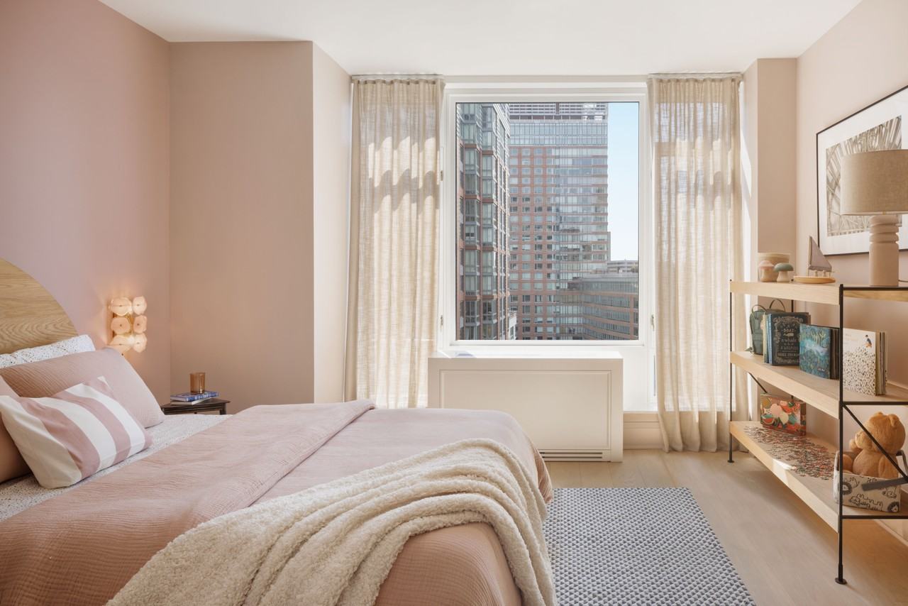 Tribeca Green - Photo 2 of 12