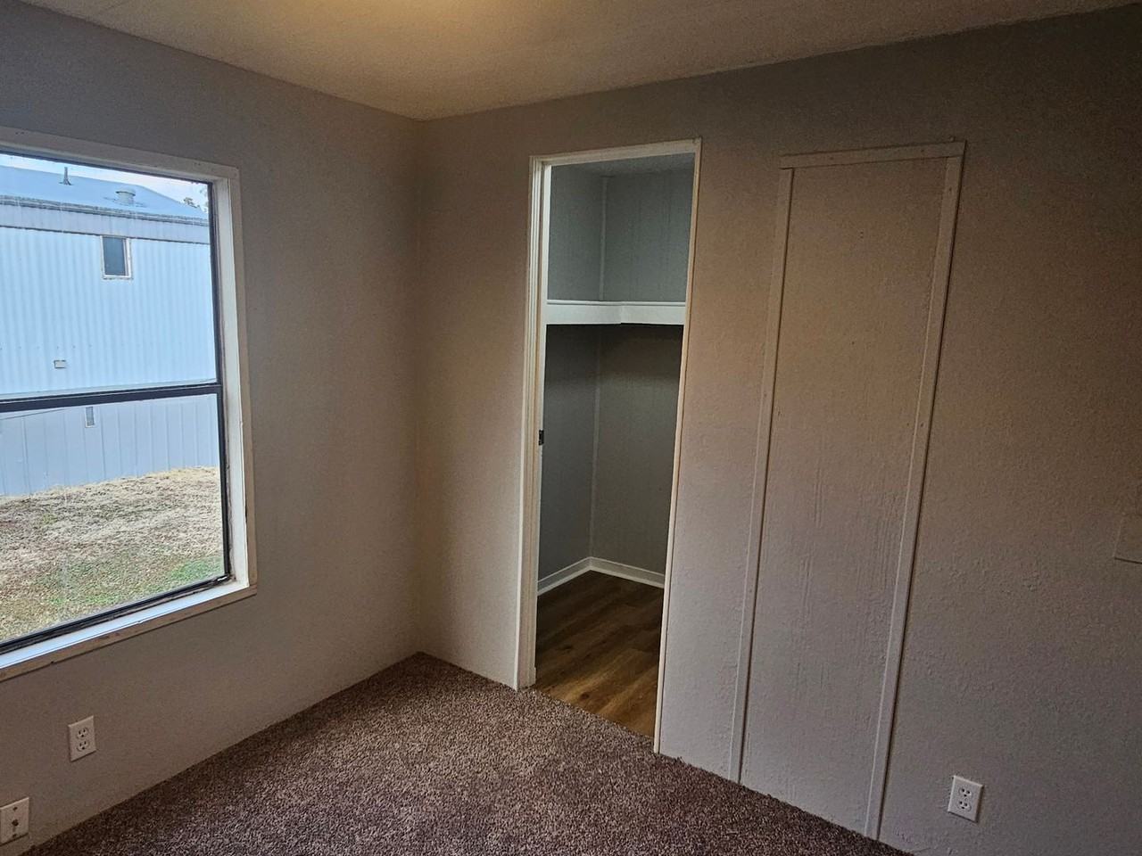 21186 Se 29th St - Photo 5 of 17