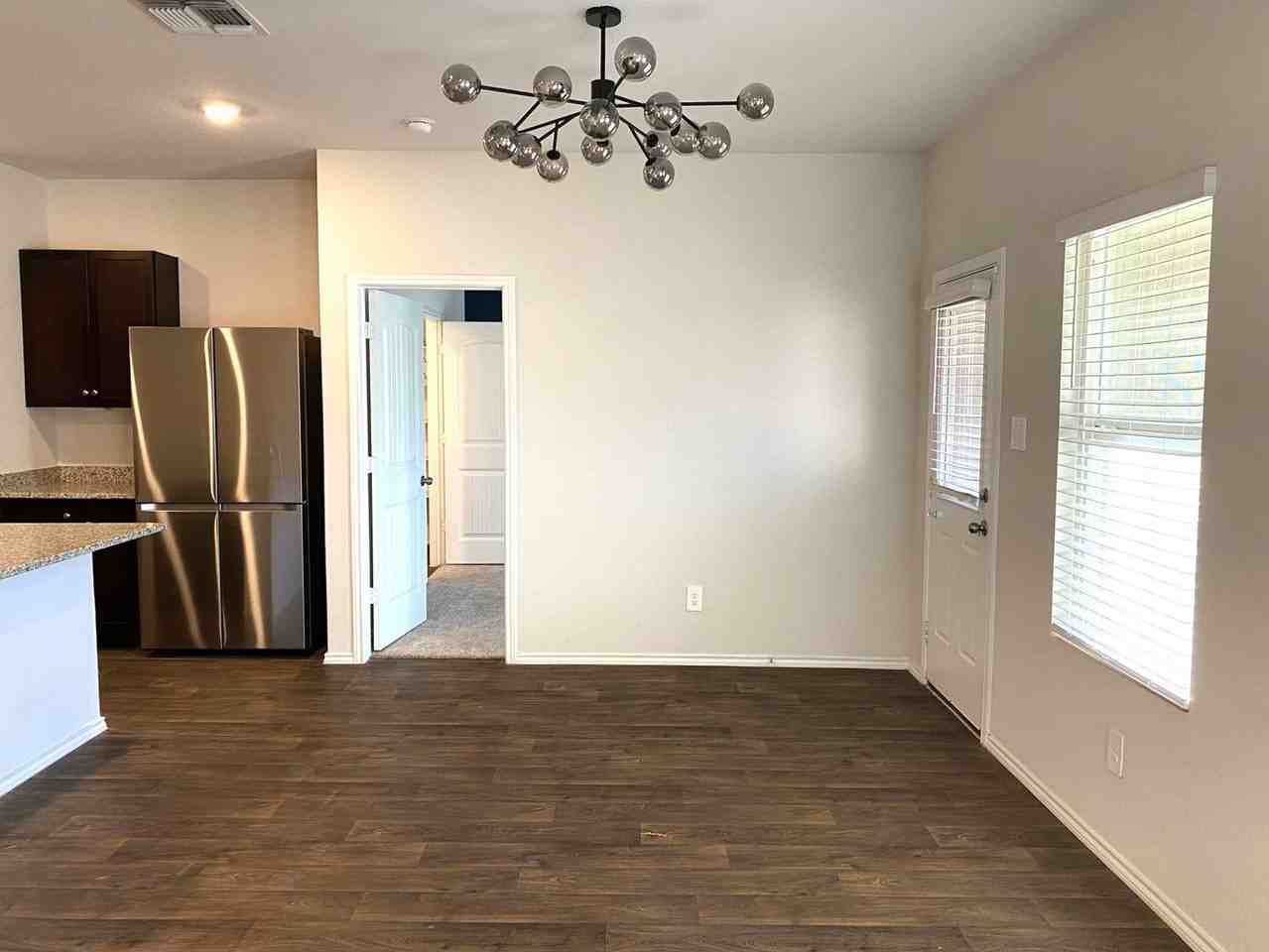 844 Nodding Nixie - Photo 4 of 20