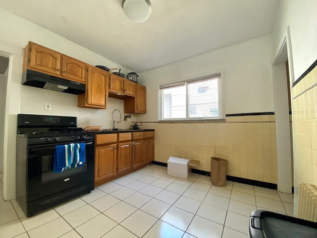 George St #1 - Photo 3 of 30