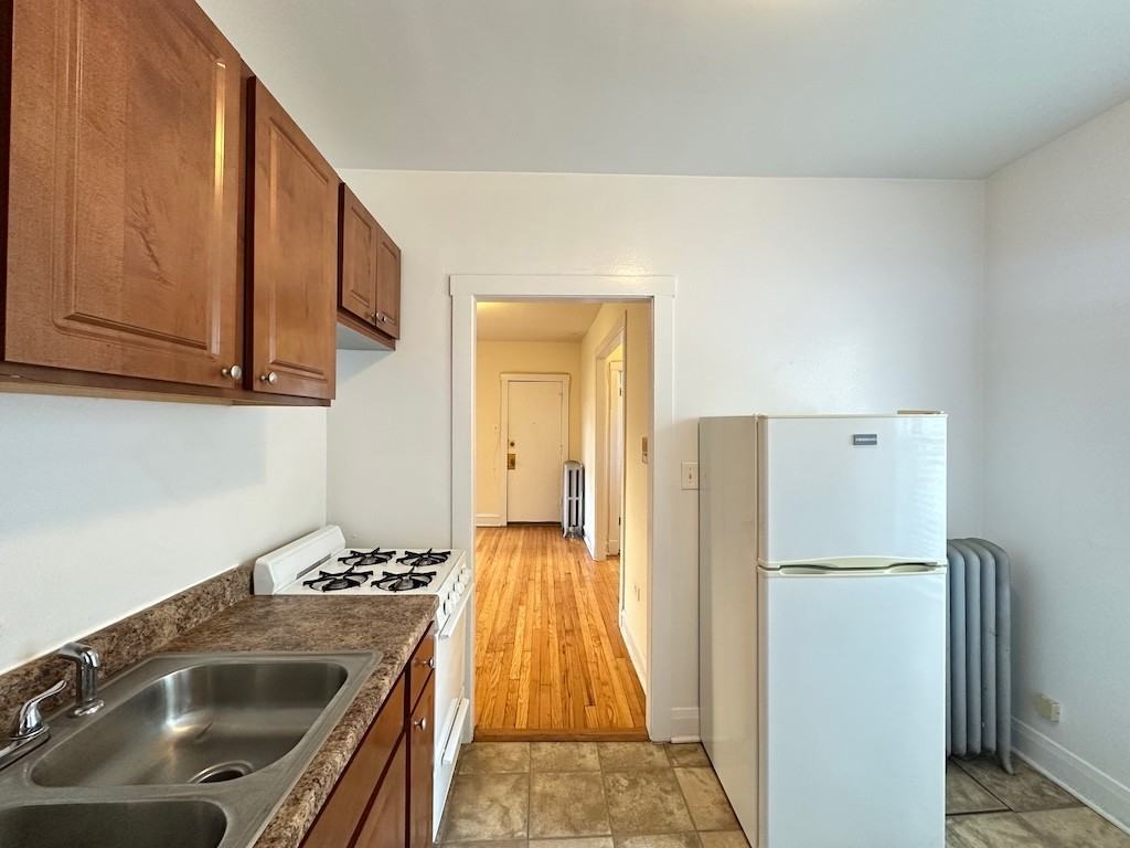 N Spaulding Ave #S3 - Photo 6 of 20