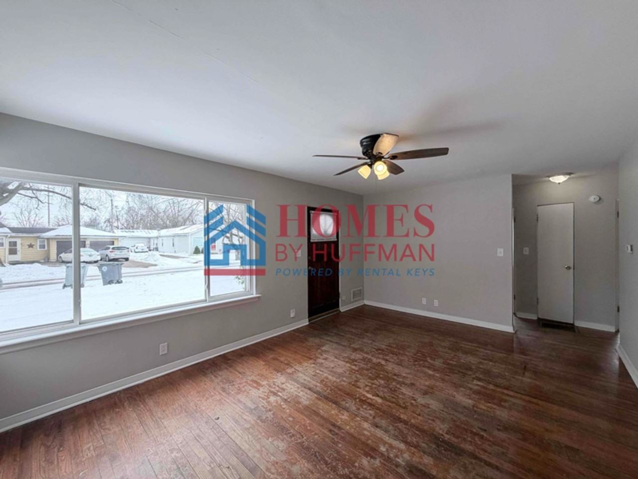 2604 Ravenswood Dr - Photo 2 of 14
