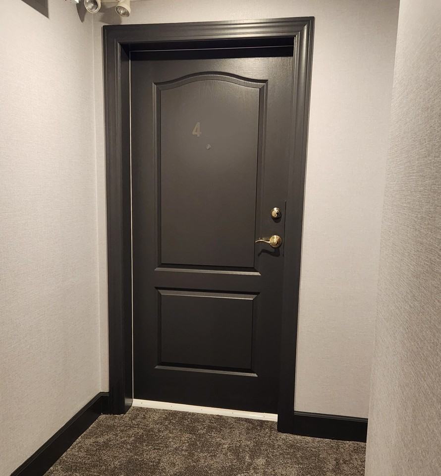 988 West 21st Avenue #xxx - Photo 6 of 32