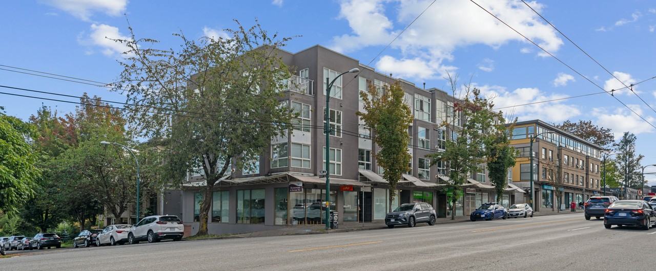 988 West 21st Avenue #xxx - Photo 2 of 32