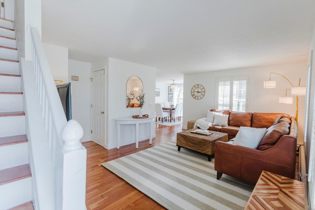 14 Pine Valley Rd - Photo 2 of 9