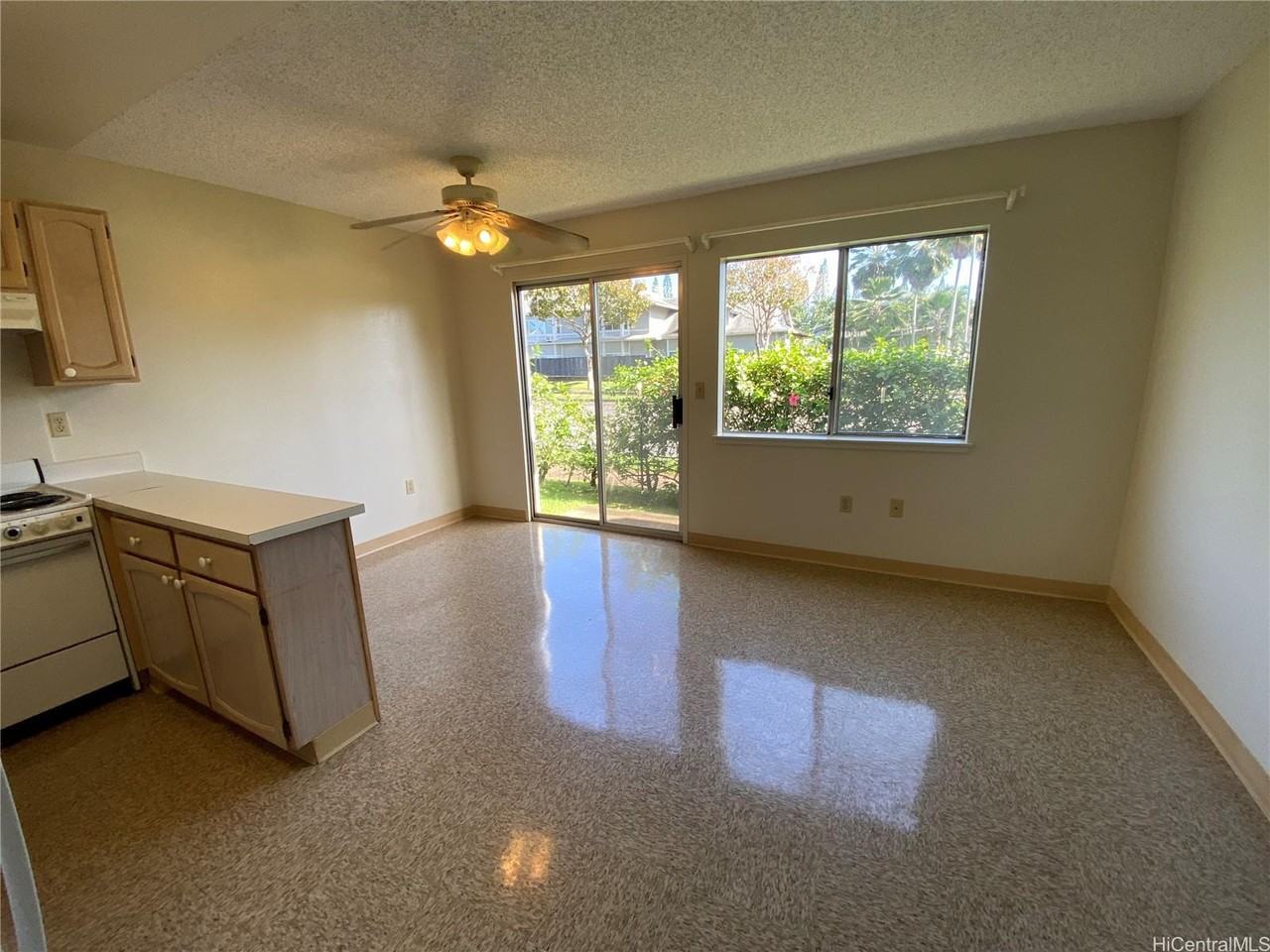 95-1013 Ainamakua Dr #73 - Photo 2 of 6