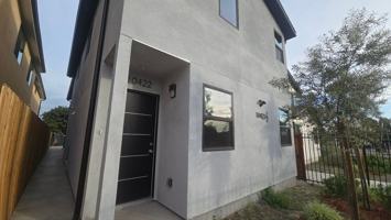 featured image of 10422,10422 1/2 Graham Ave