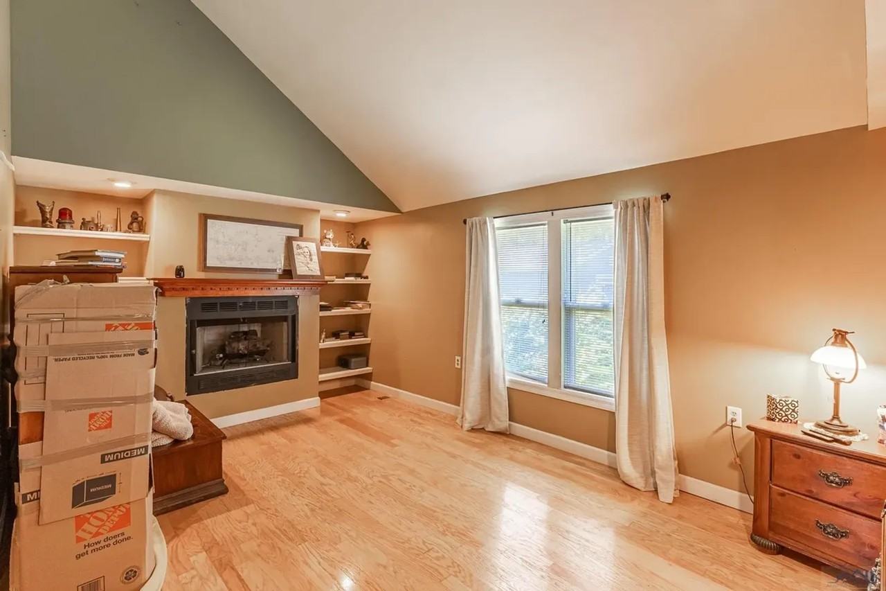 116 Central Ave - Photo 6 of 10