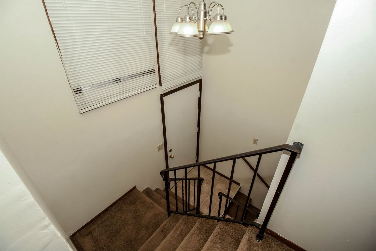 117 N. Orr - Photo 2 of 22