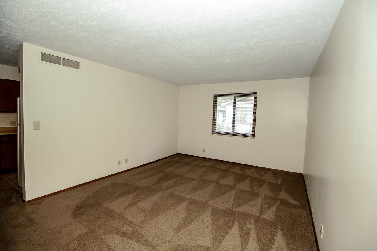 117 N. Orr - Photo 3 of 22