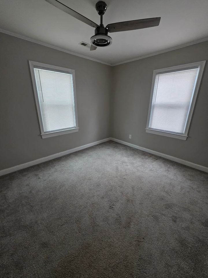 2302 Dallas Ave - Photo 7 of 10