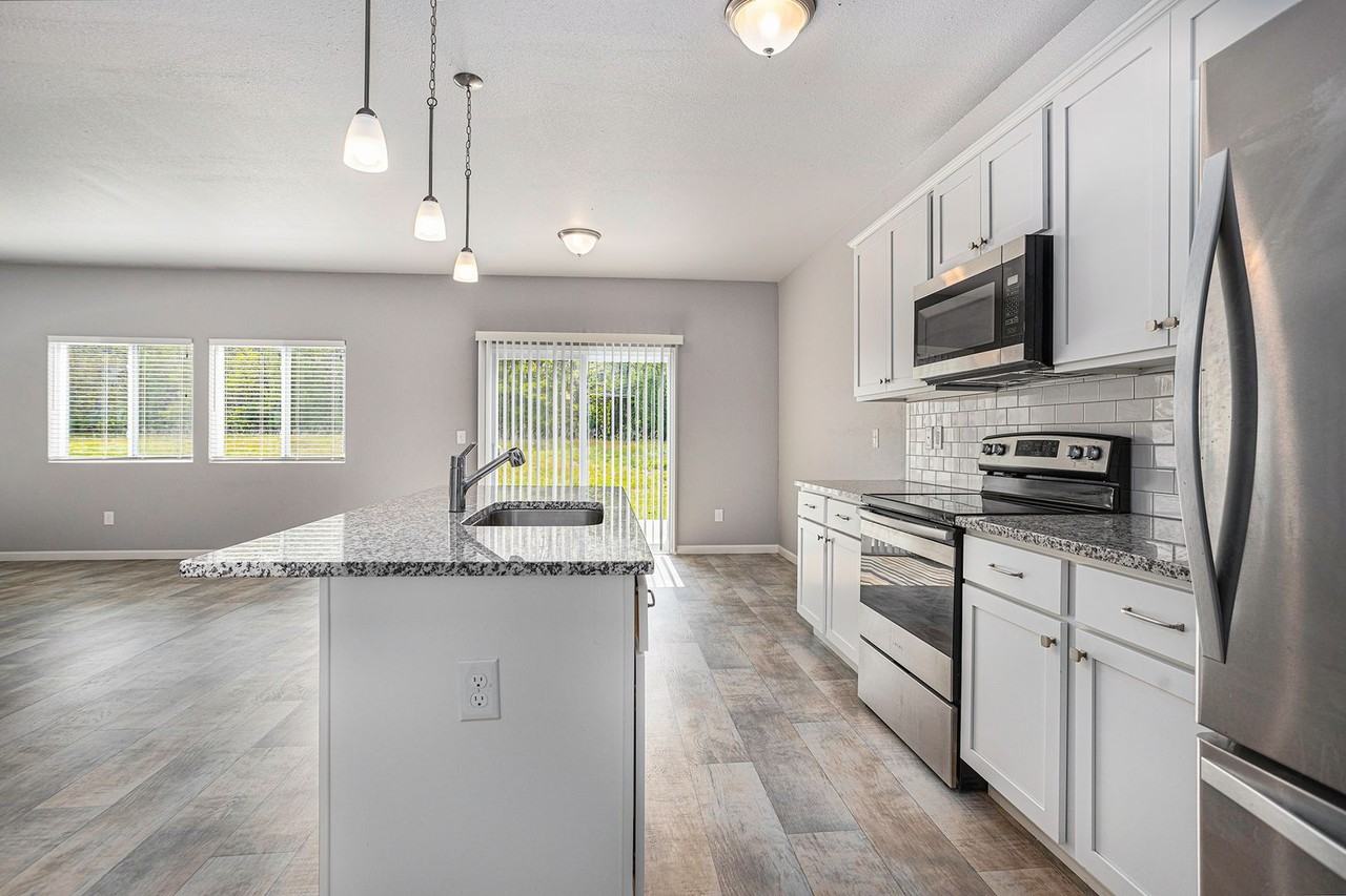 10312 Pennridge Dr - Photo 3 of 14