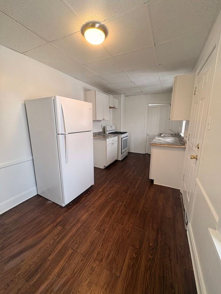 451 Salem Ave #2 - Photo 7 of 11