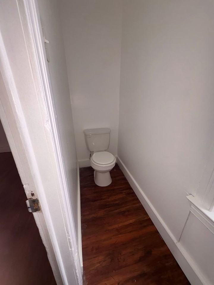 315 Smyser St - Photo 5 of 23