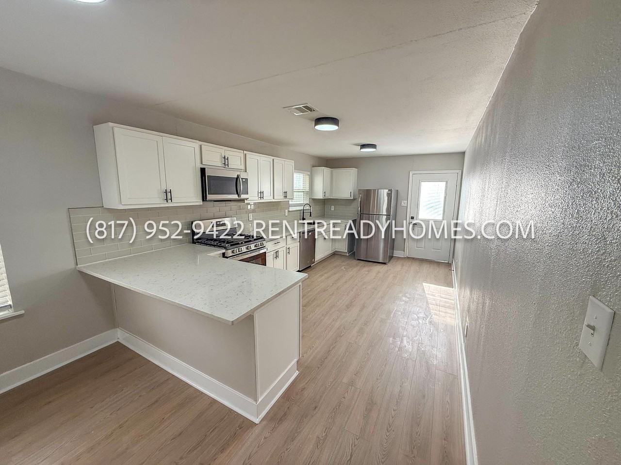 1824 Carver Ave - Photo 4 of 19