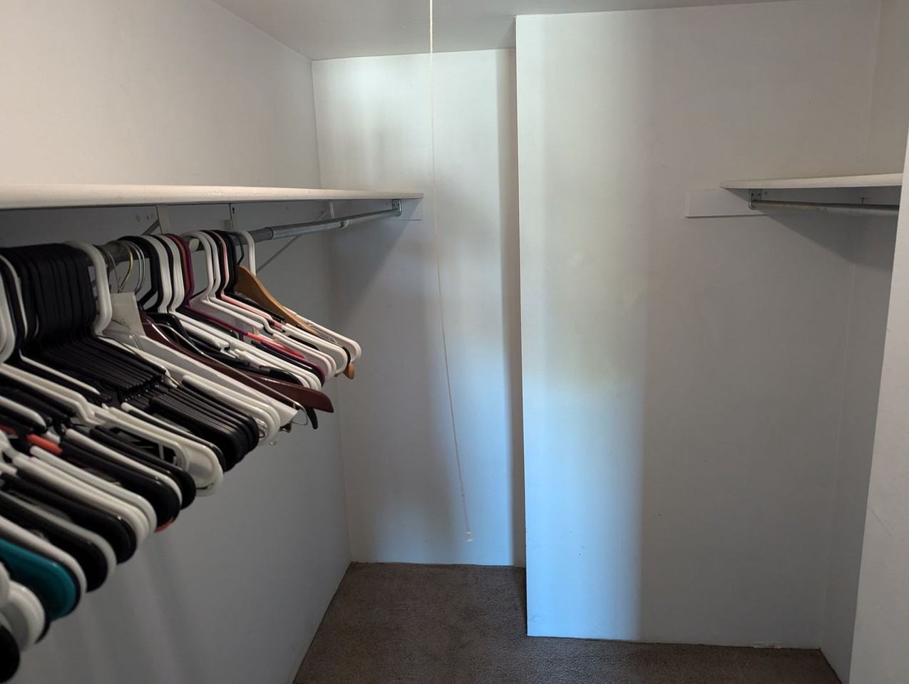 1456 Hawks Nest Dr #G - Photo 7 of 12