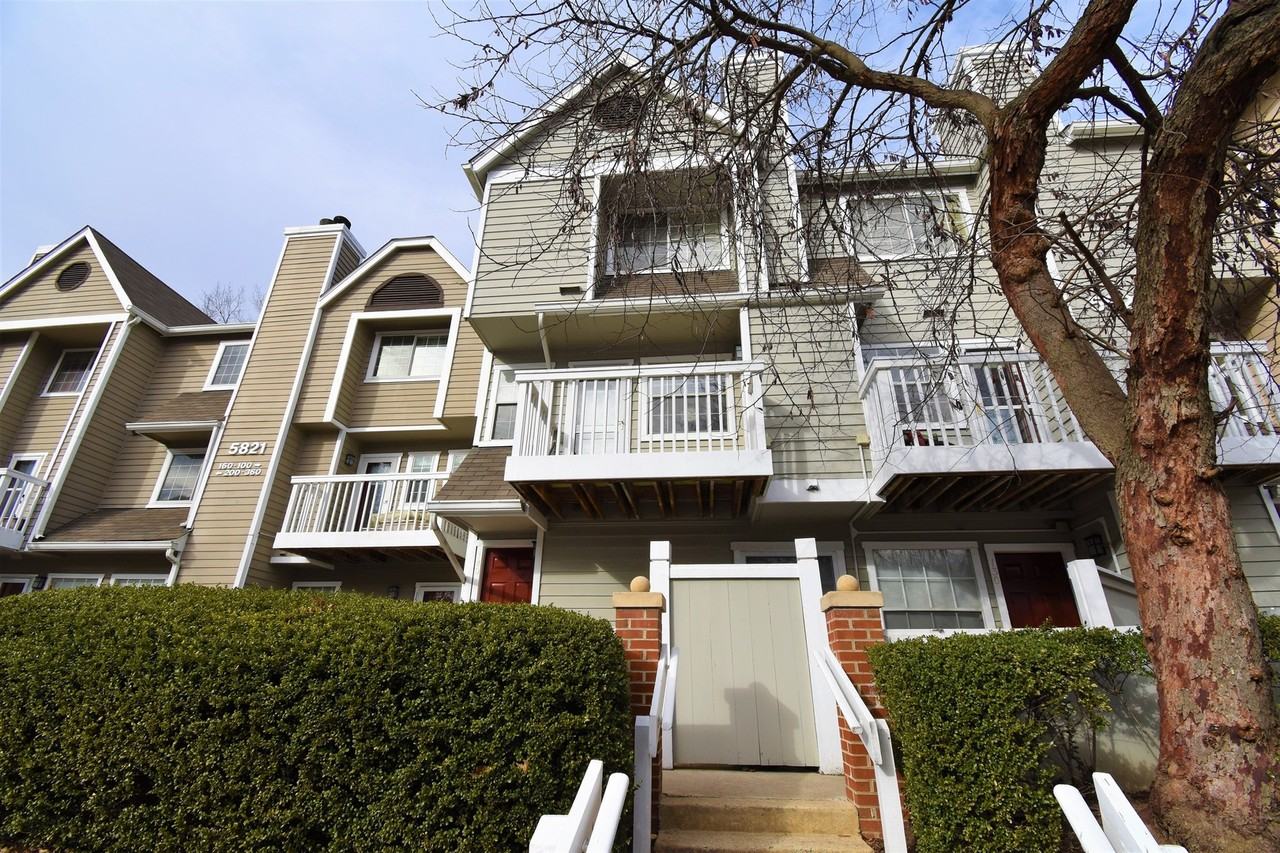 5821 Inman Park Cir #140 - Photo 2 of 20