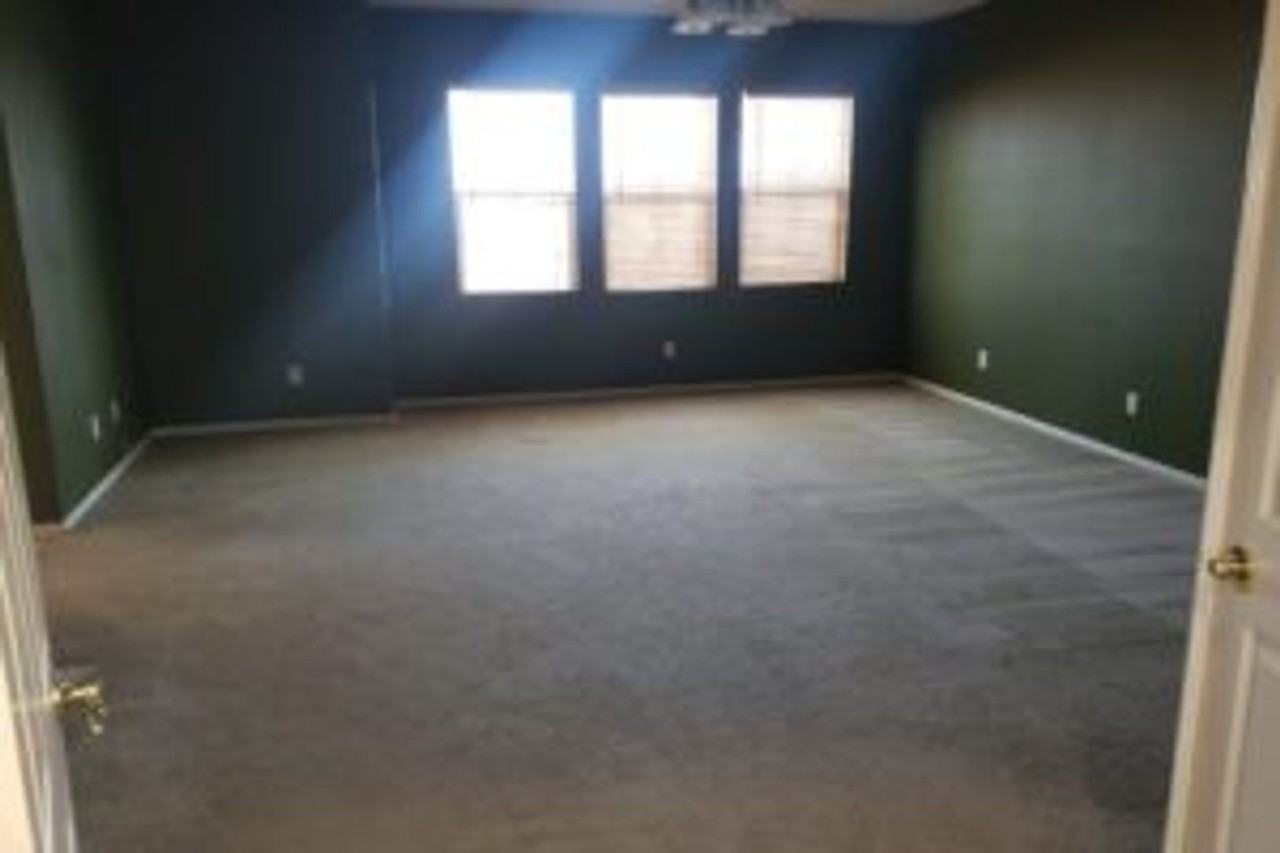 8260 Golden Poppy Rd - Photo 7 of 18