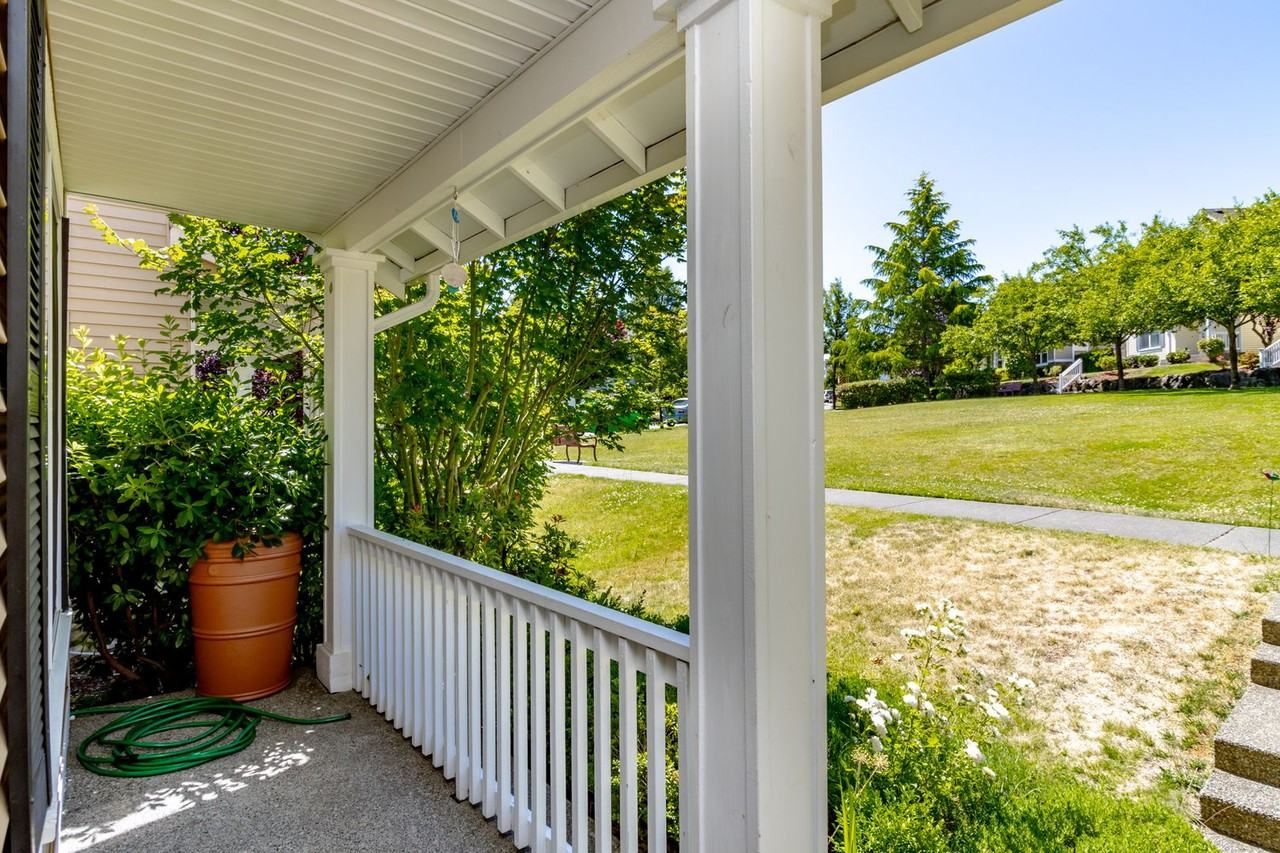 1891 Johnson Ave - Photo 6 of 47