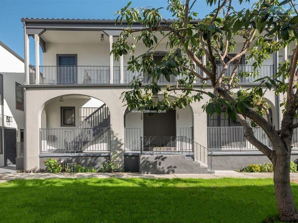 5171 Marathon Apartments - Photo 2 of 9