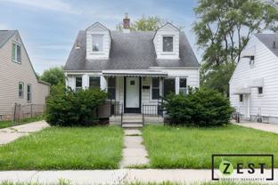 19366 Woodside St - Photo 1 of 1