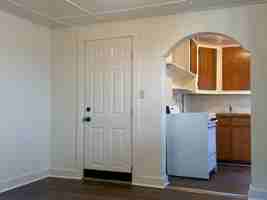 featured image of 1306 N Ave
