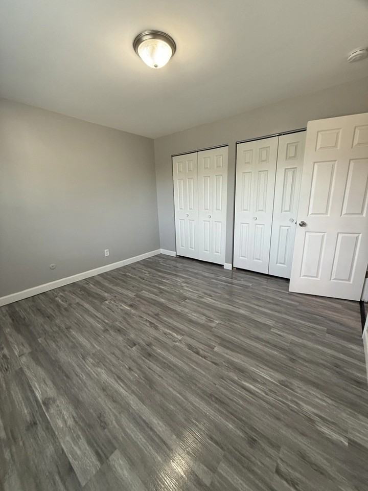 The Brickstone - Photo 6 of 9