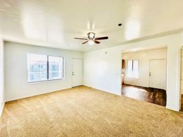 featured image of 309 W Elm St