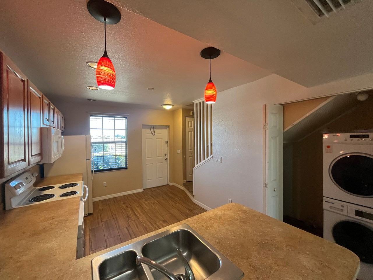 26366 Nadir Rd Bldg 2 #201 - Photo 3 of 21