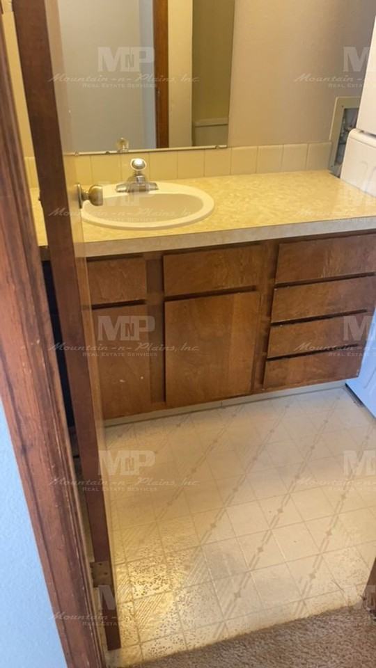 1624 Azalea Dr #1 - Photo 7 of 12