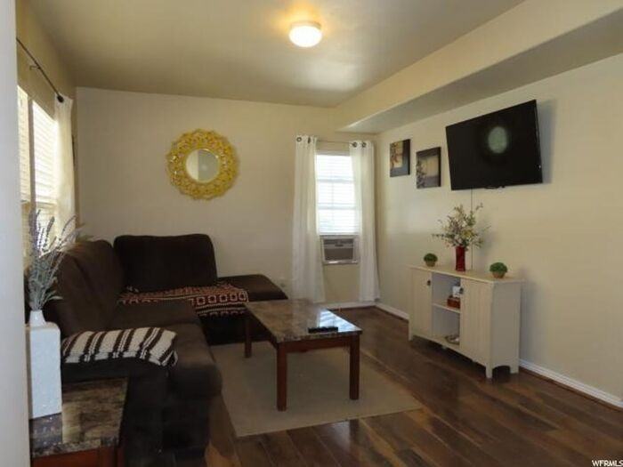 6751 W Bottlebrush Ln - Photo 5 of 23