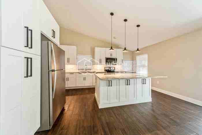 3817 Creek Way Ct - Photo 6 of 25