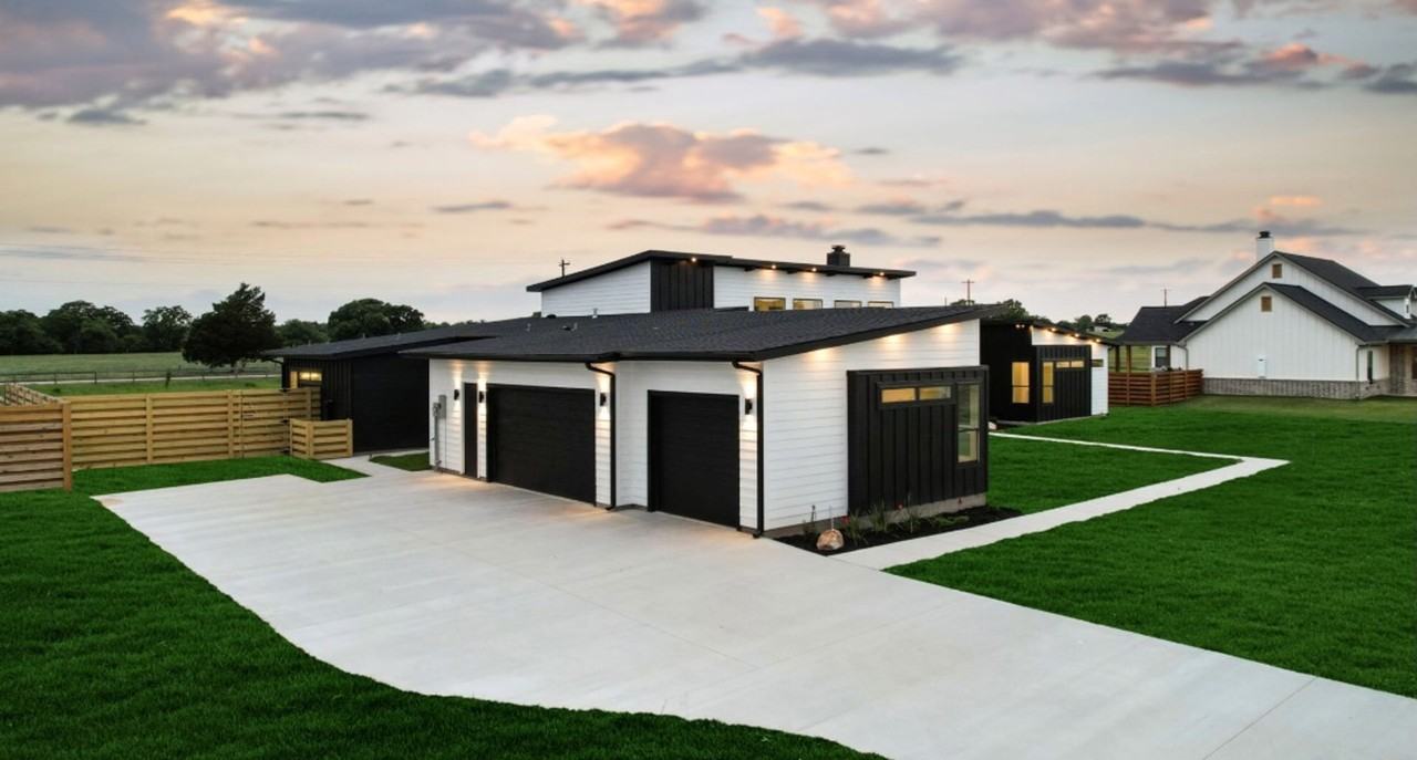 5976 Rain Meadow Dr - Photo 2 of 14