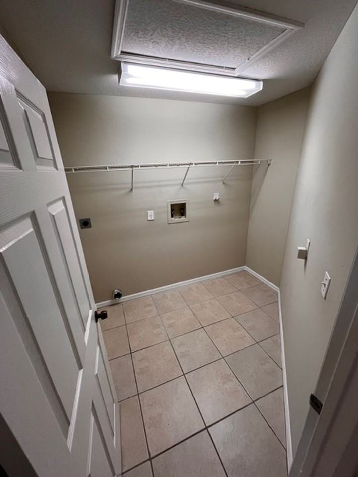 7125 Java Dr - Photo 7 of 18