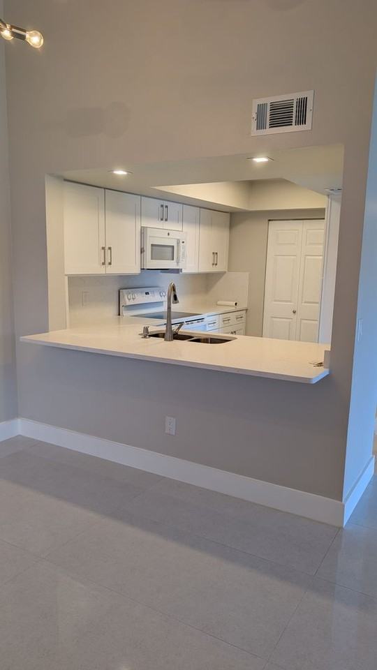 2486 Citrus Club Ln Unit 408 - Photo 5 of 27