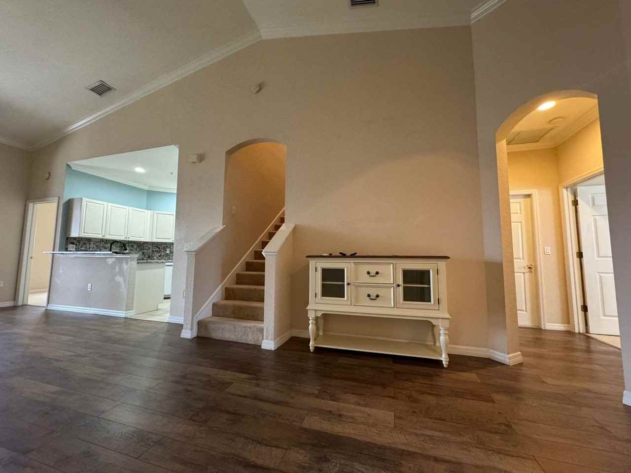 4707 1st Ave E - Photo 3 of 14