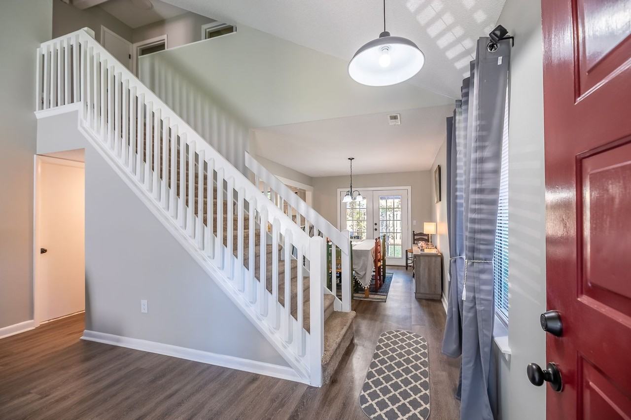 2168 Spoleto Ln E - Photo 2 of 26