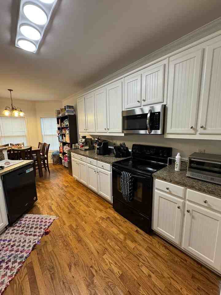 128 N Peter St - Photo 7 of 21