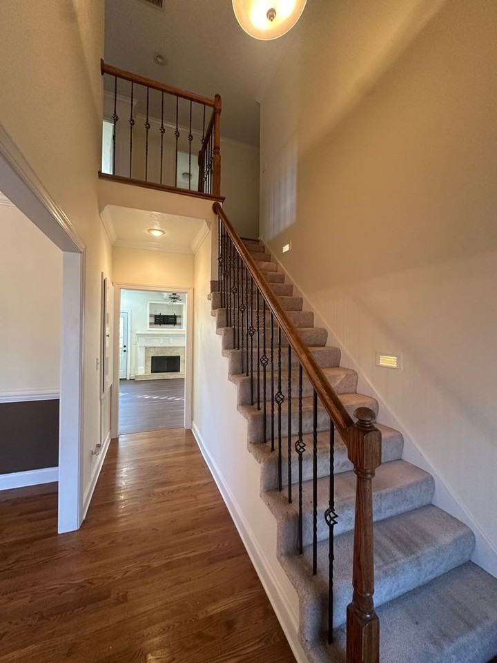 1120 Legacy Blvd - Photo 4 of 42