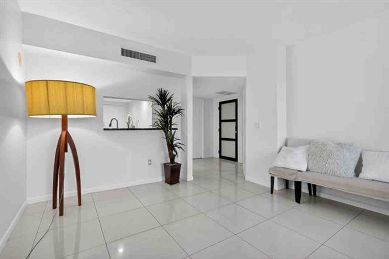 9595 9595 Collins Ave appt N-8F #8F - Photo 6 of 48