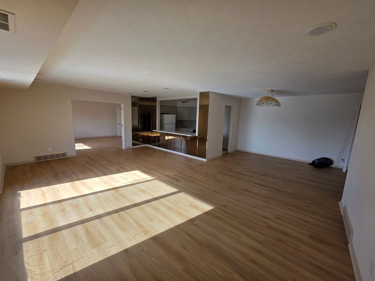 2202 Acacia Cir #612 - Photo 5 of 22