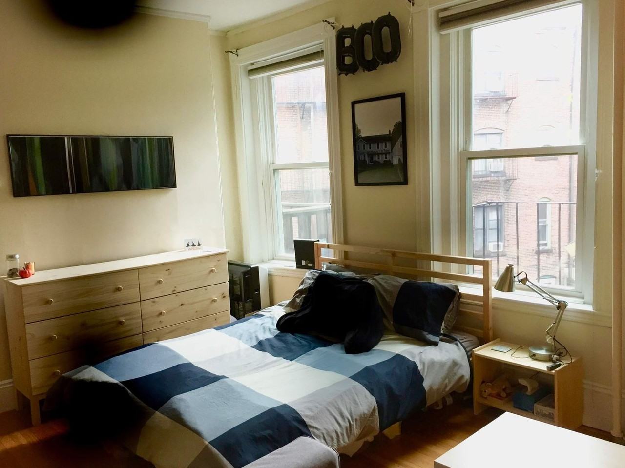 10 Symphony Rd - Photo 3 of 10