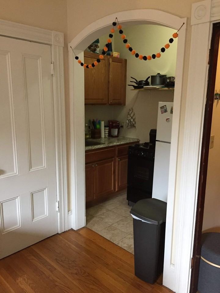 10 Symphony Rd - Photo 5 of 10