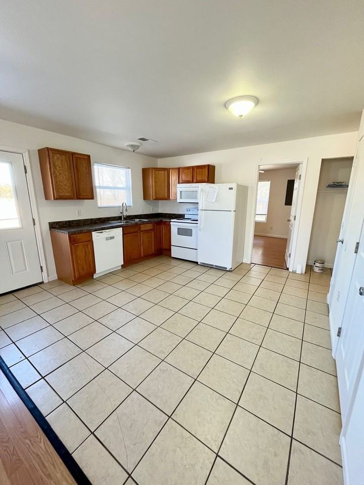 85 Montee Ln - Photo 4 of 9